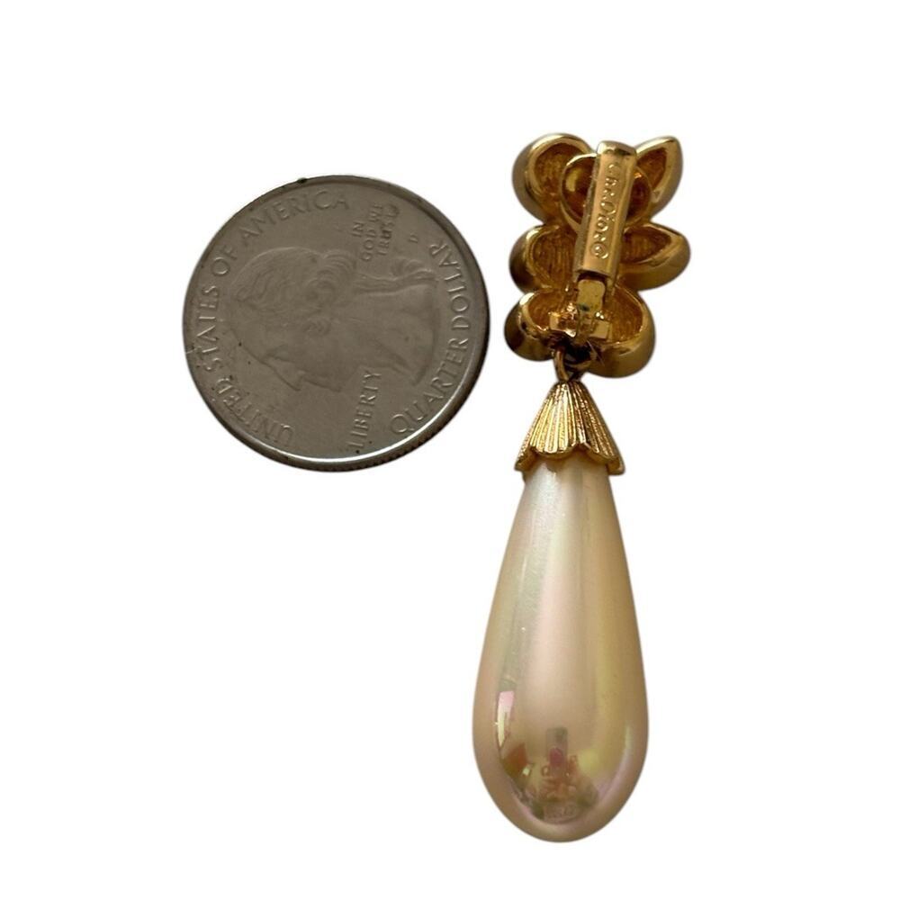 Christian Dior Signed Crystal Pearl Gold Tone Dangle Clip Earrings Crystal Vtg - Picture 6 of 14